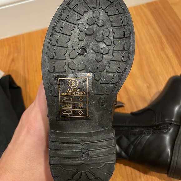 Girls Black Quilted Riding Boot - Picture 2 of 4